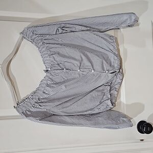 Aeropostale off shoulder top